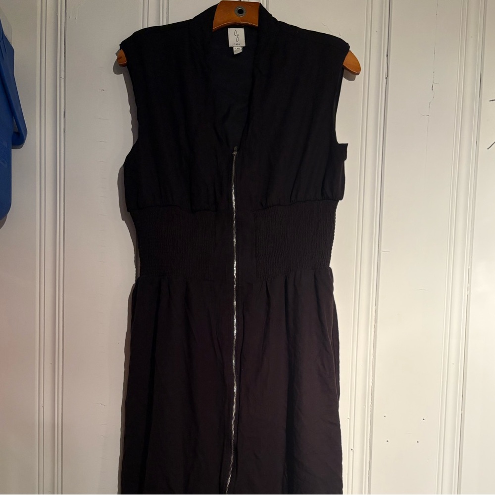 Joie Black Sleeveless Midi Dress